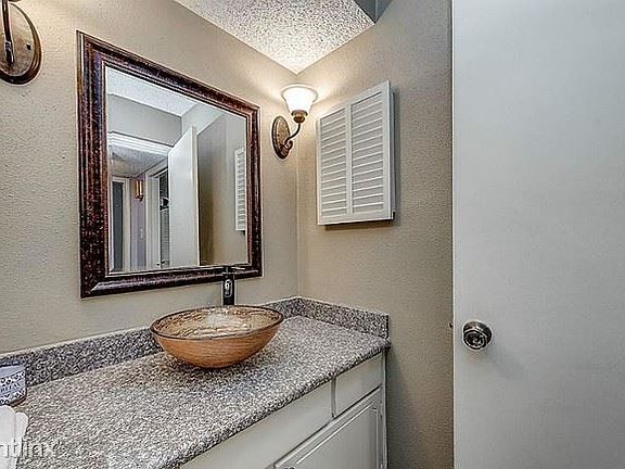 001_Building Photo - 14361 Misty Meadow Ln