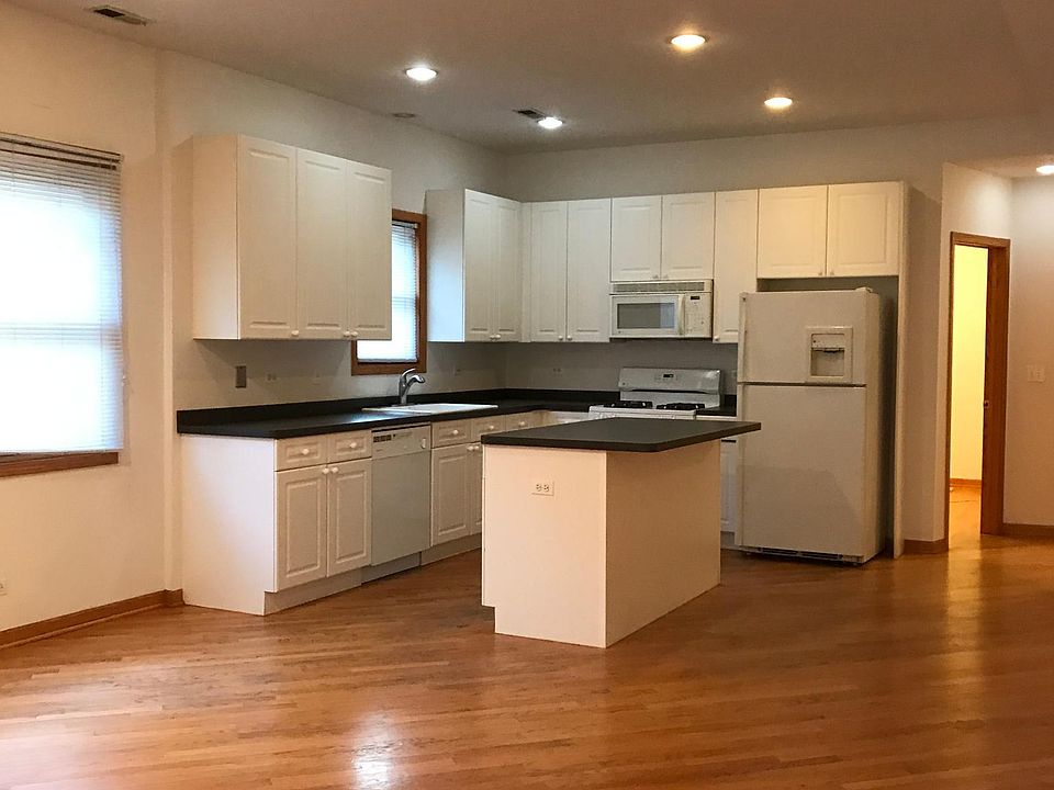 1st image of 2723 N Wayne Ave #2MNF