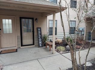 108 Daisy Ct, Jackson, NJ 08527