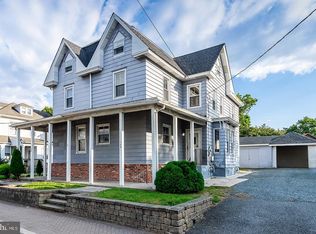 142 E High St, Glassboro, NJ 08028