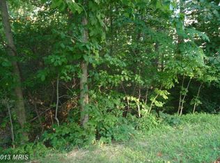 12480 Algonquin Trl, Lusby, MD 20657