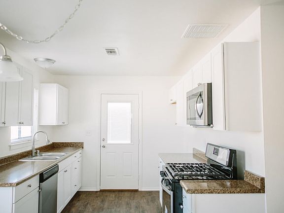 Nadene St. Mojave House-10