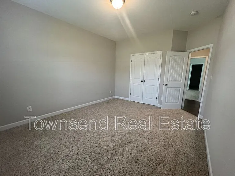 2513 Owlands Ct — Photo 23