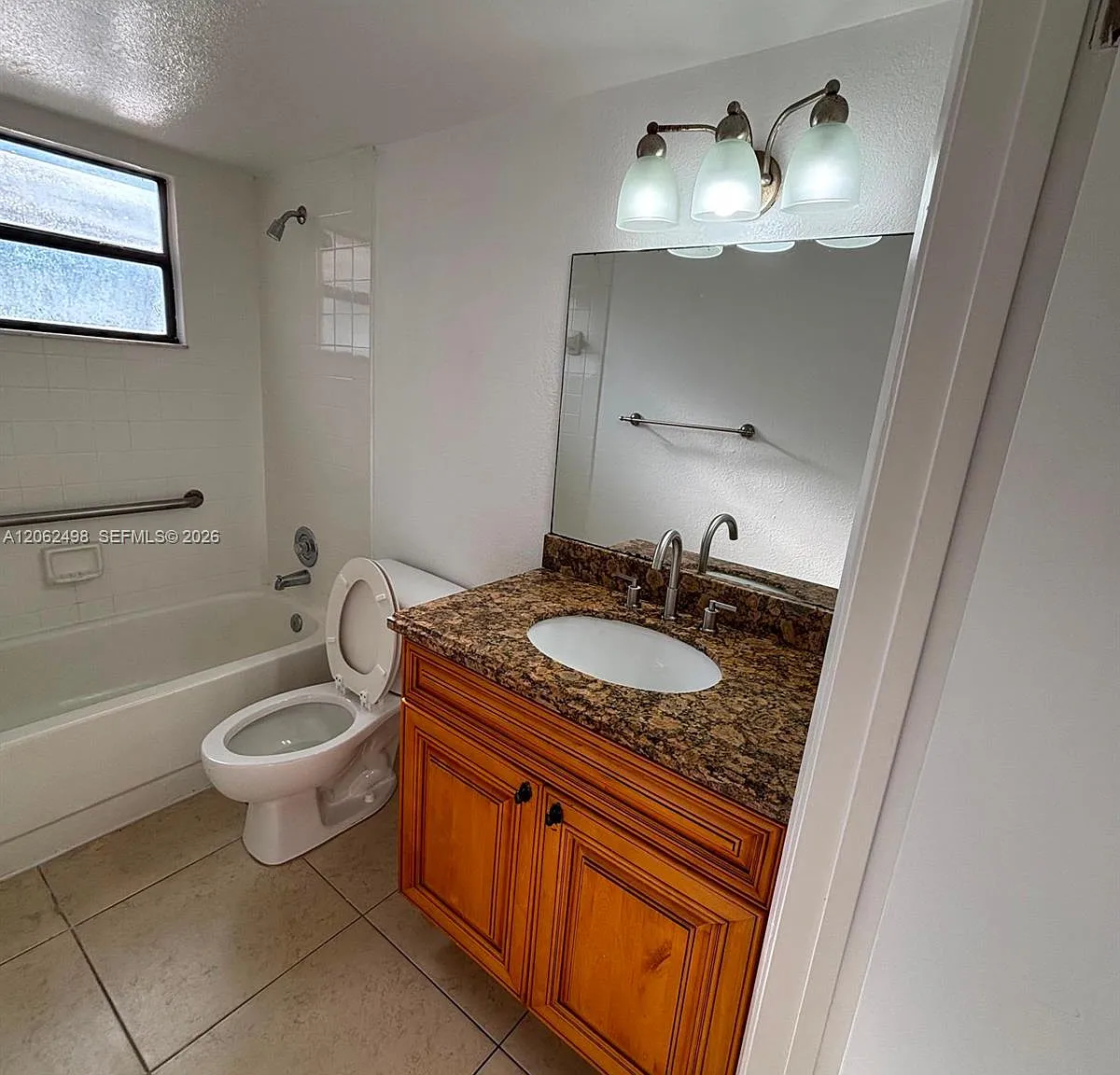 Palm Beach Grande Condo — Photo 4