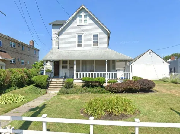 207 Chester Pike, Norwood, PA