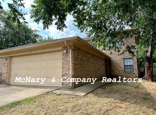809 Betty Ct #811, Hurst, TX 76053
