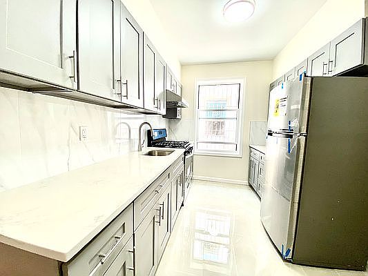 2nd image of 8693 15th Ave Floor 1