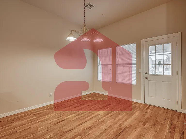 2711 Silvertree Dr — Photo 21