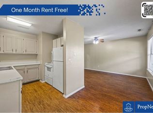 2760 N Barcelona Ave #2760, Fayetteville, AR 72703