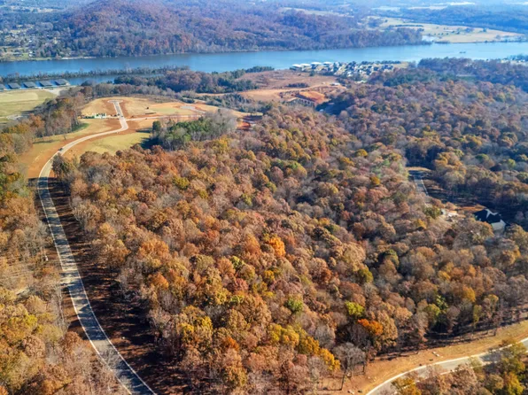 2908 Old Dogwood Trl, Loudon, TN 37774