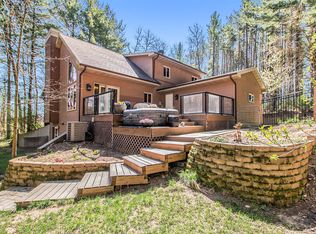 17285 Trenton Ave NE, Cedar Springs, MI 49319