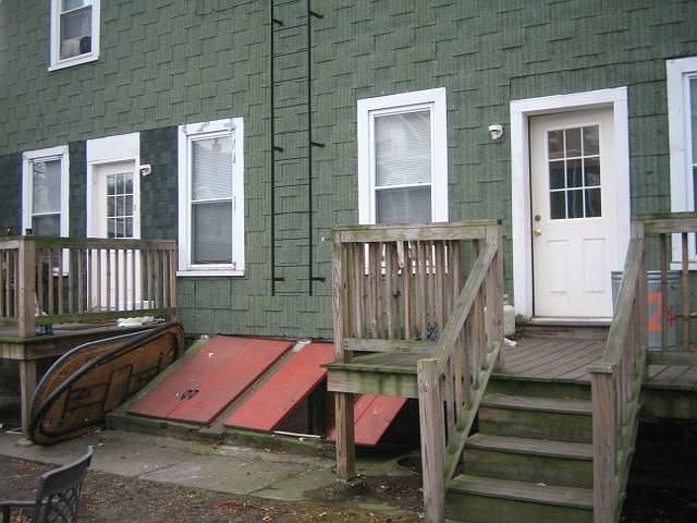2nd image of 20 Ashford St #3R