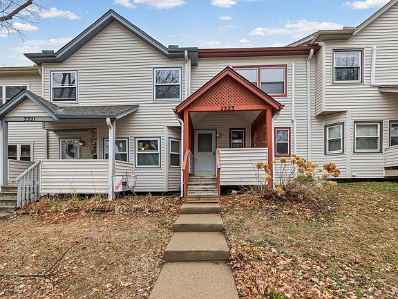 2nd image of 2523 Clinton Ave