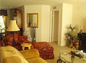 3rd image of 8299 Sophie Ln