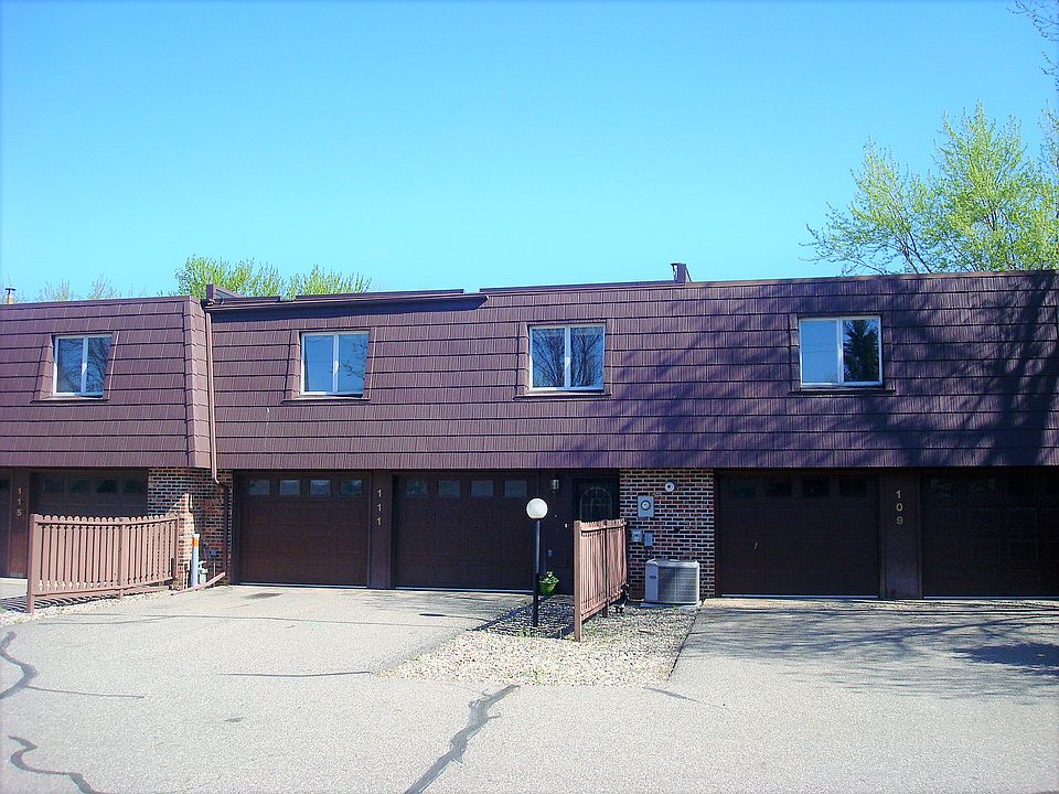1st image of 111 Lone Oak Ct