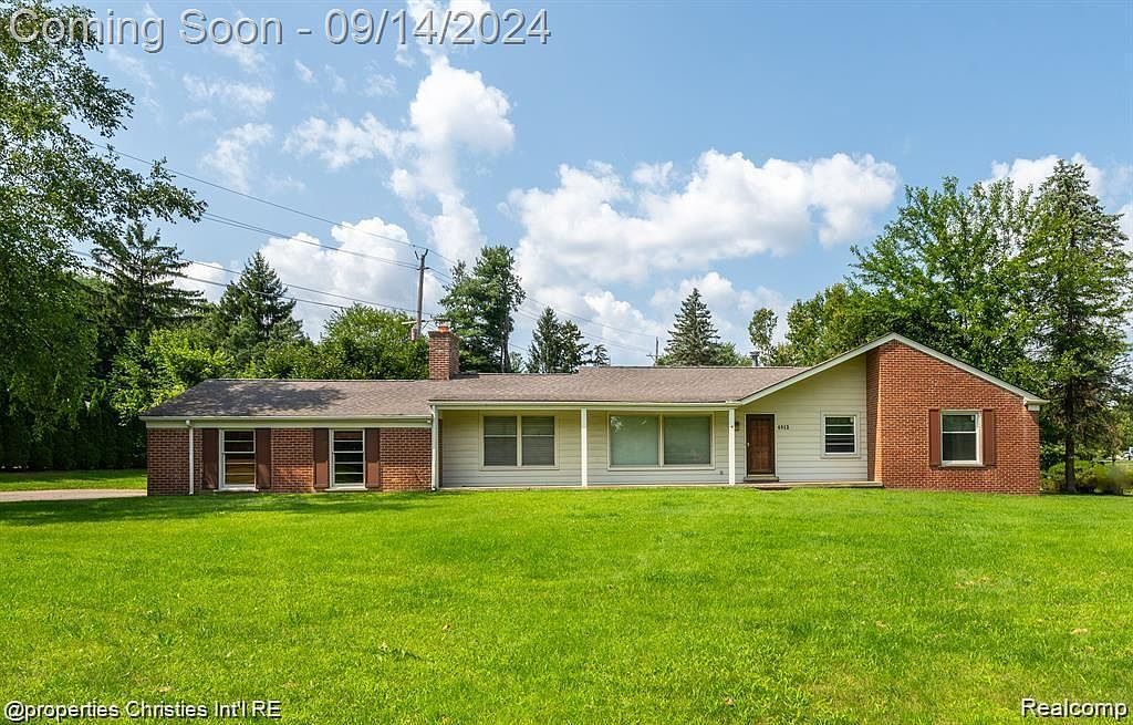4912 S Clunbury Rd, West Bloomfield, MI 48322 Zillow