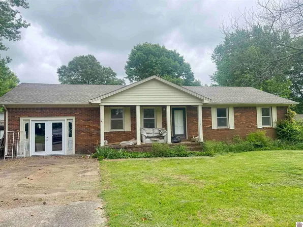 80 W Grove Dr, Murray, KY 42071