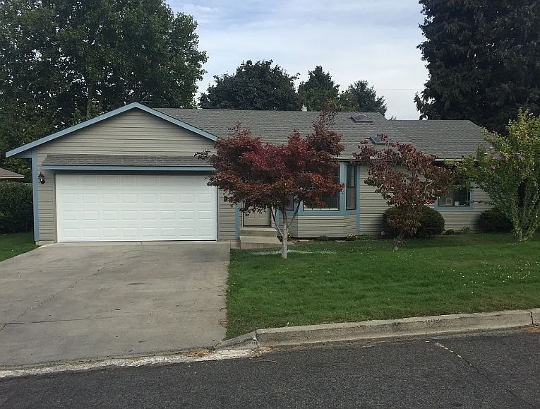 1st image of 303 N 37th Ave #1