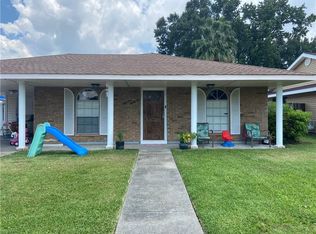 5132 Woodcrest Dr, Marrero, LA 70072