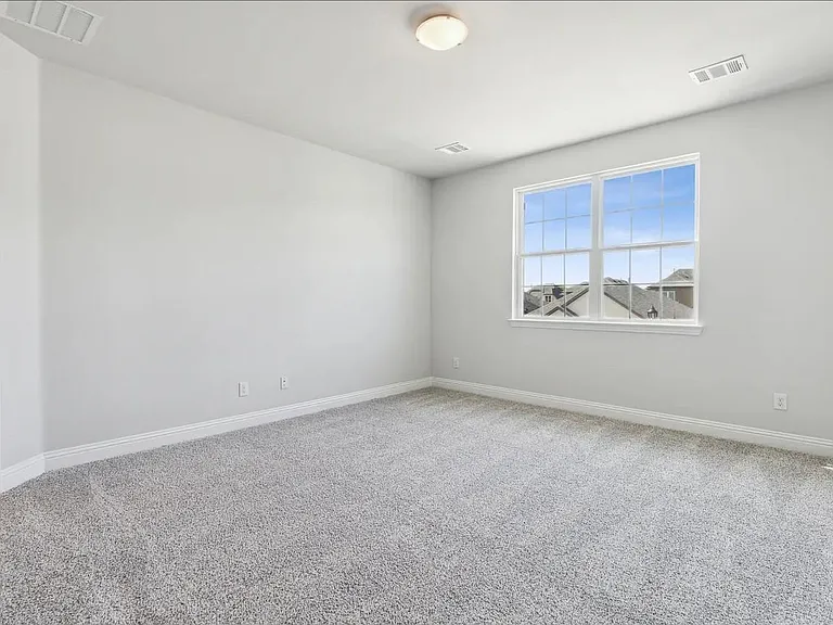 905 Sicily Blvd — Photo 13