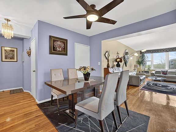 4th image of 333 Bronx River Road #626