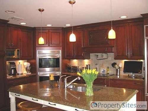 3rd image of 190 Cedar Shore Dr