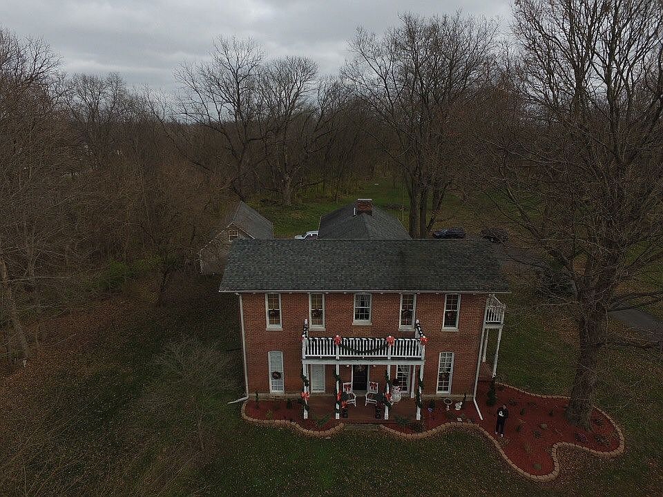 2nd image of 1307 S County Road 625 E