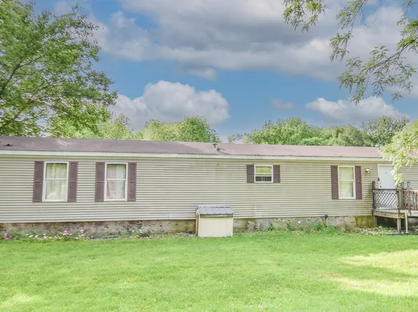 202 Northwood Bch, Coldwater, MI 49036