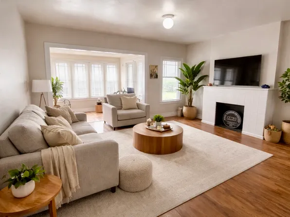 908 9th Ave #2, Huntington, WV 25701