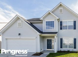 6908 Sequoia Hills Dr, Harrisburg, NC 28075