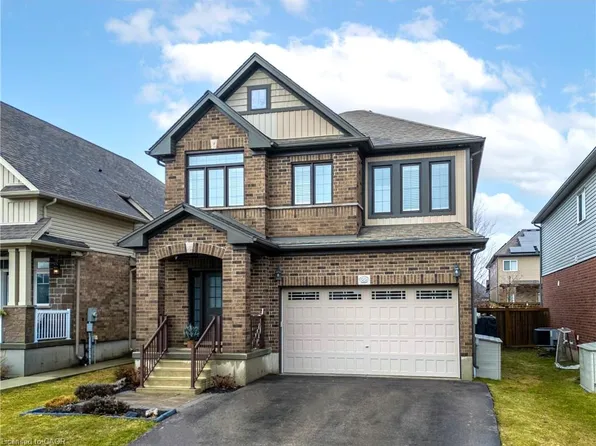 22 Bettschen Ln, Wilmot, ON N3A 0E1