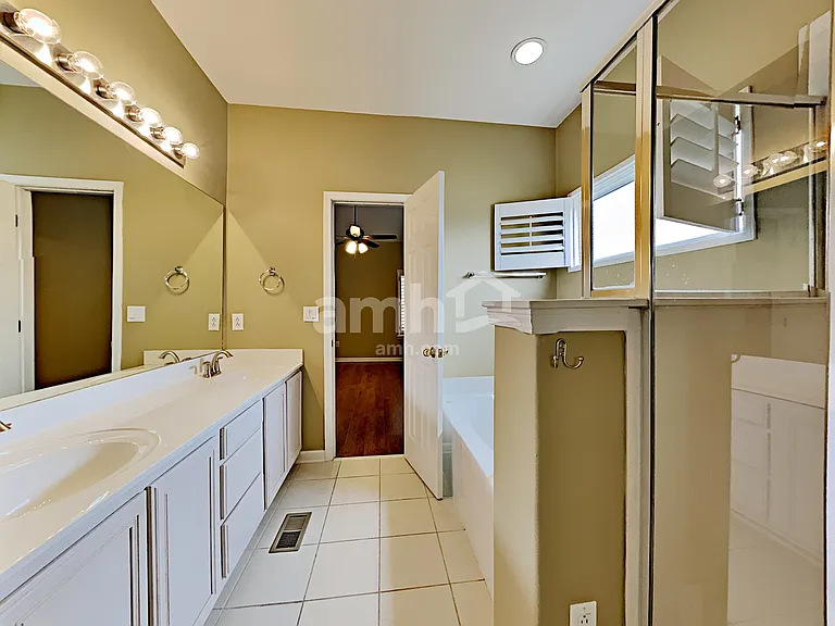 1714 Dryden Dr — Photo 8