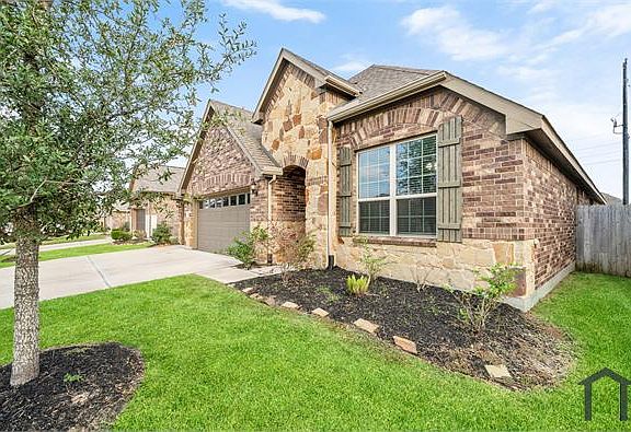3rd image of 5230 Regal Gem Ln