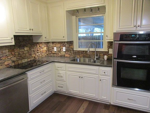 3rd image of 1701 N 10th St