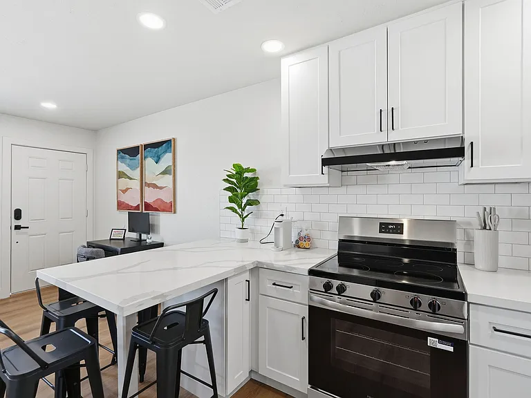 1417 E Roosevelt St #3 — Photo 18