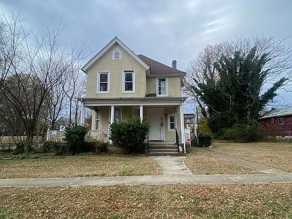 2nd image of 3200 2nd Ave #B