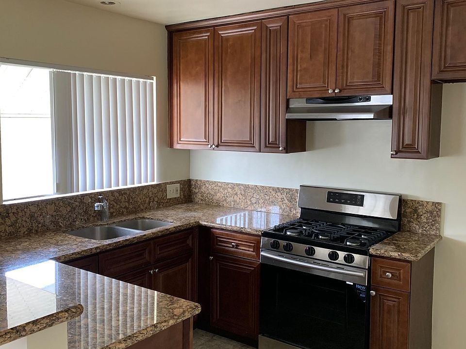 2nd image of 4481 Chevy Chase Dr APT 14