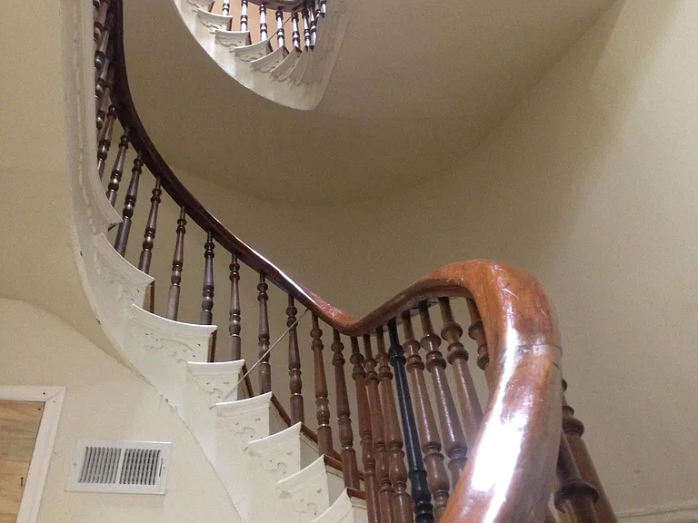 32 E Preston St #A — Photo 44