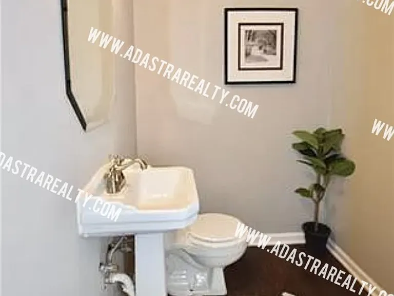 2227 W 78th St — Photo 24