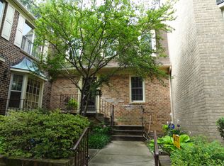 2149 Kings Mill Ct, Falls Church, VA 22043