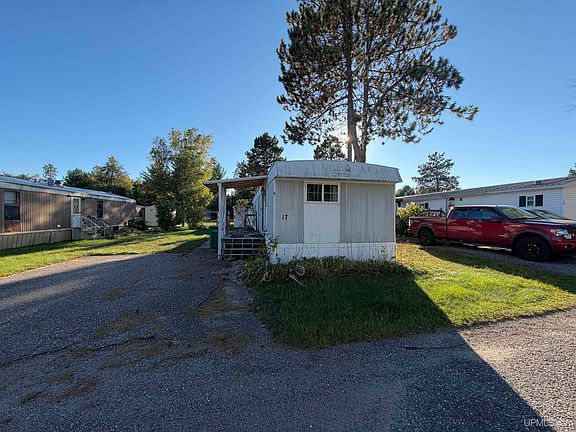 2nd image of W3905 Pine Mountain Rd