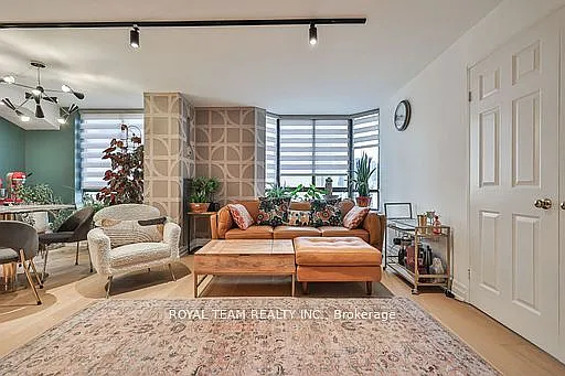 211 N Saint Patrick St S #Penthouse C-10 — Photo 13