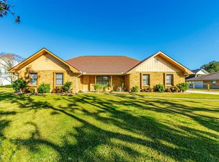 1351 Doctor Beatrous Rd, Theriot, LA 70397