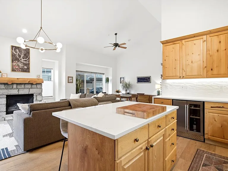 7435 Brook Hollow Loop Rd — Photo 14