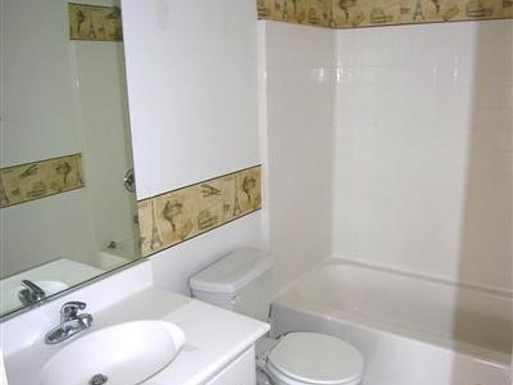 5th image of 11872 Cliffrose Ct
