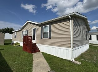 Country Meadows, Flat Rock, MI 48134