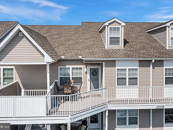 5th image of 37438 Pettinaro Dr Unit 5006