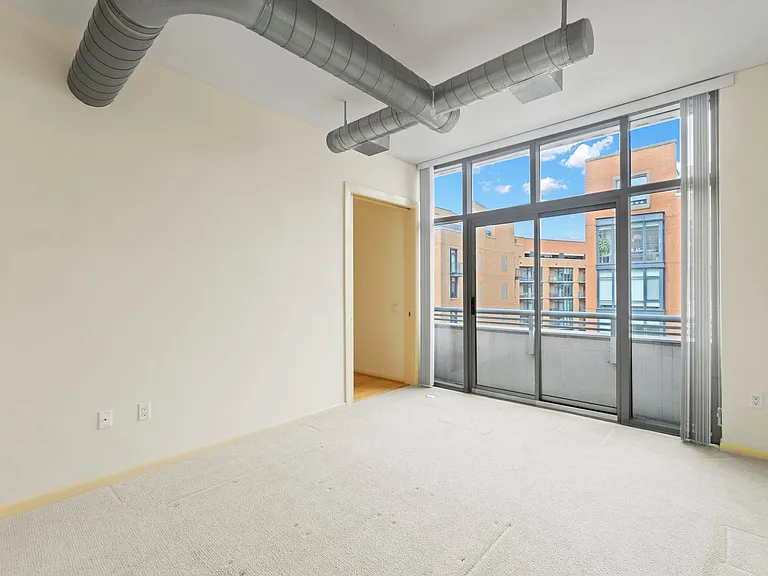 811 4th St NW #1110 — Photo 11