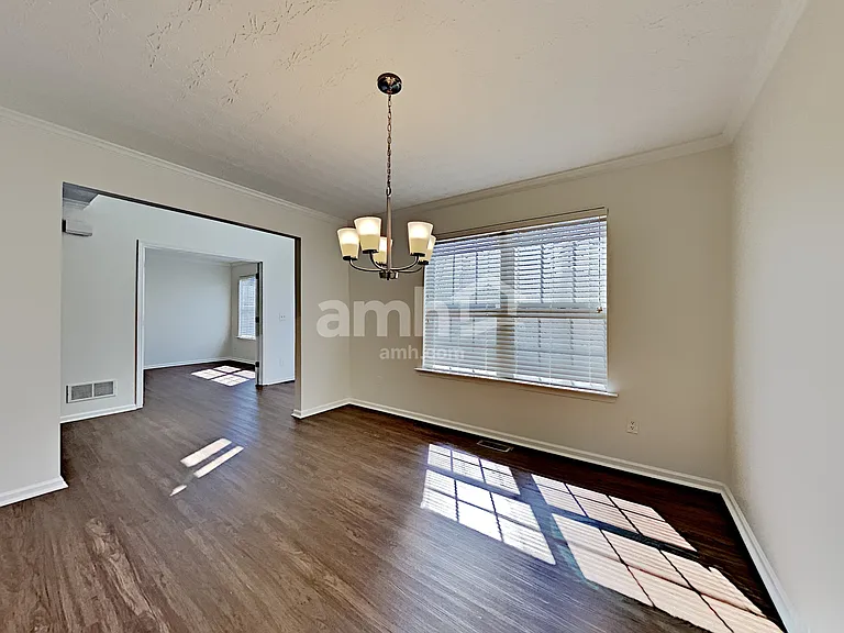 872 Holly Meadow Dr — Photo 8