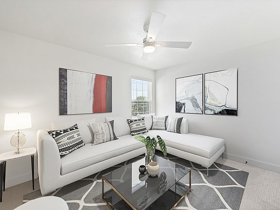 3rd image of 606 Mercado St #606